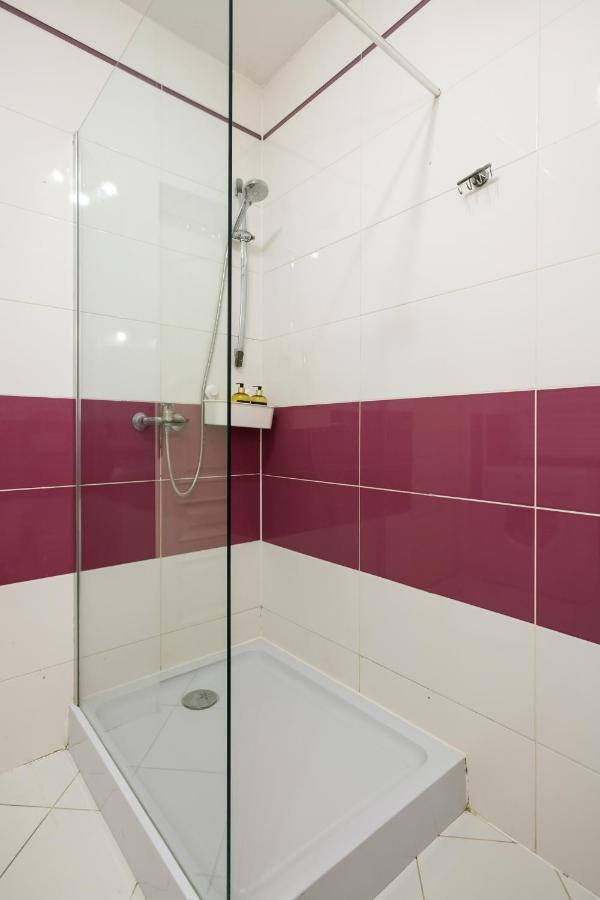 Discover Krakow Apartments - 3 Rakowicka St - Classic Apartments Near Main Station - Netflix Exterior foto
